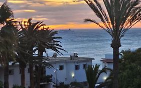 Pueblo Blanco Sea View Apartment By Namaste Elite